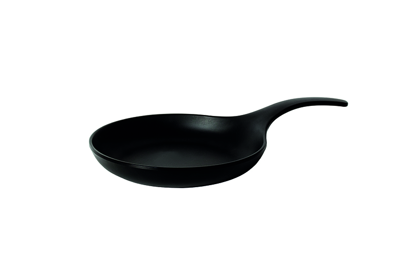 PADELLA CON MANICO CM 21X37X5,5 NERA